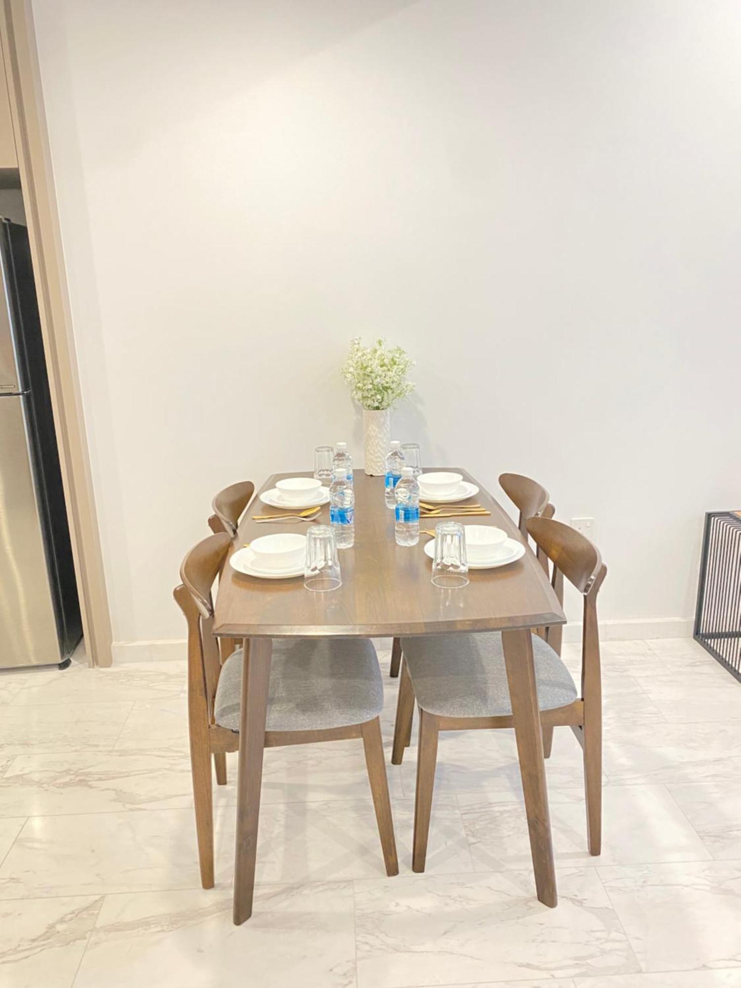 Eaton Residences Klcc By Leo Homestay Kuala Lumpur Esterno foto
