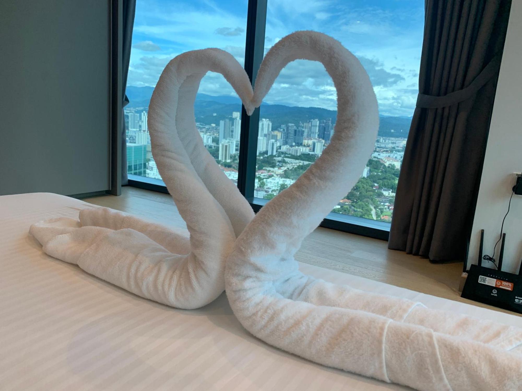 Eaton Residences Klcc By Leo Homestay Kuala Lumpur Esterno foto